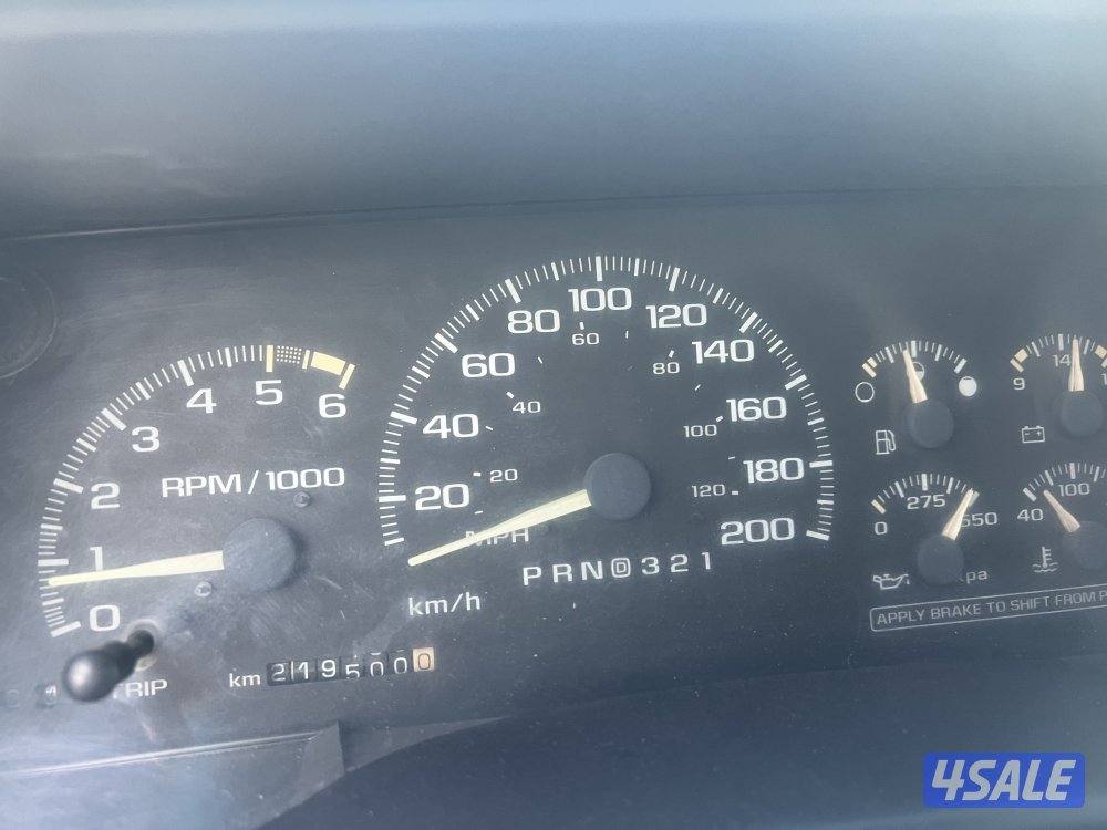 يوكن GT باب واحد1996 ماشي 219 الف بحاله فوق الممتازة  نظيف جدا12