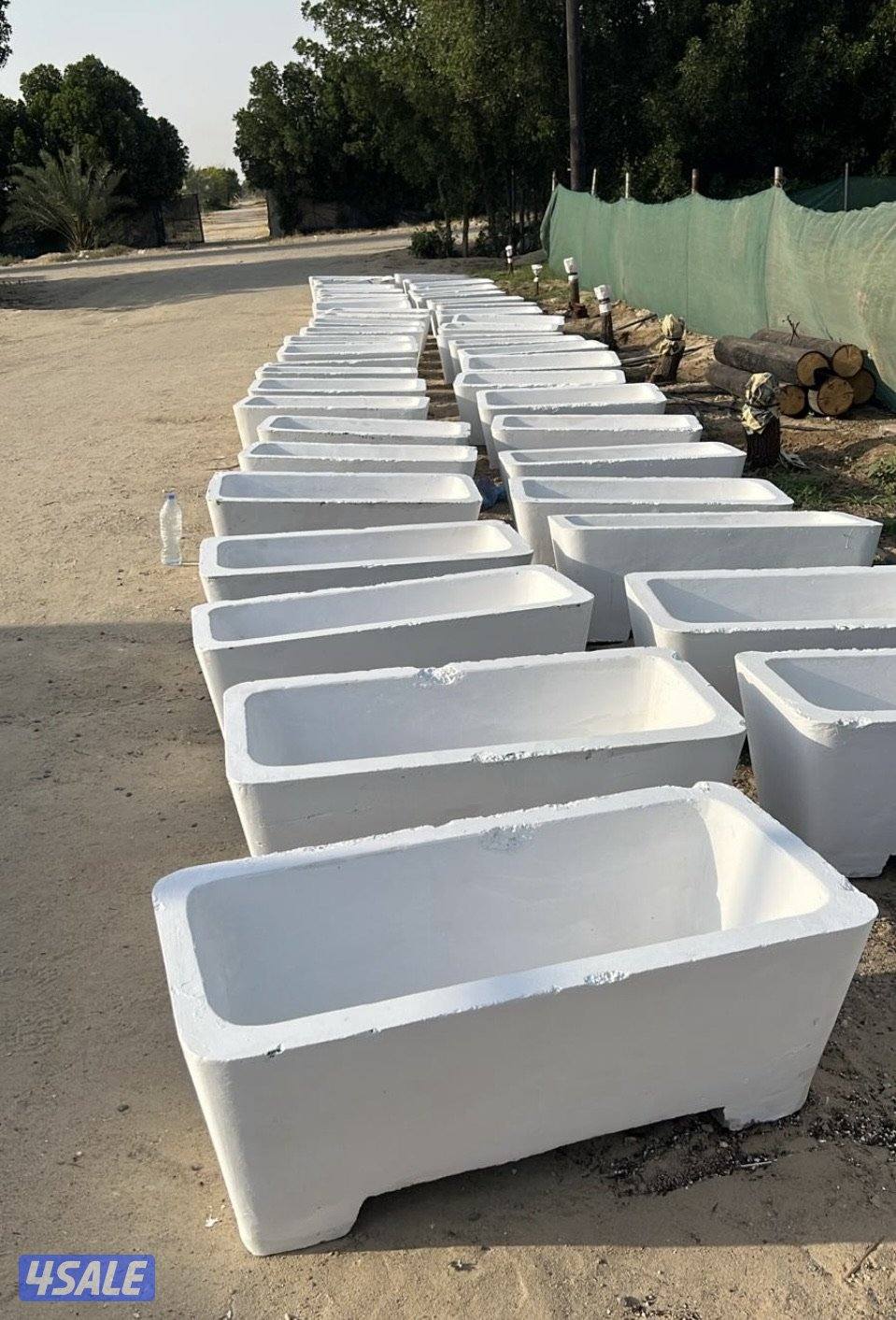 للبيع سعر فرصة احواض زهور مستطيل (اسمنتية)4
