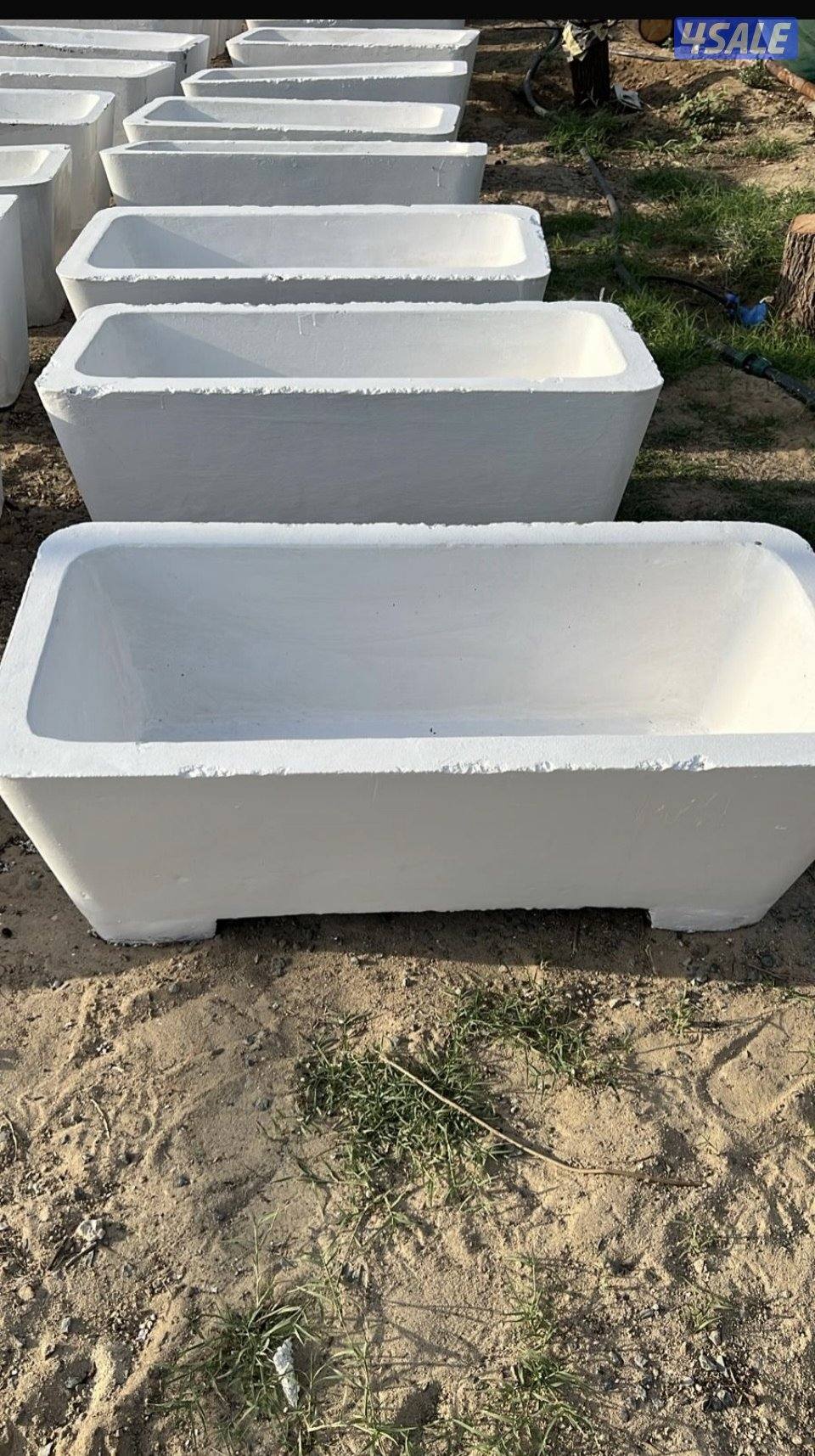 للبيع سعر فرصة احواض زهور مستطيل (اسمنتية)2