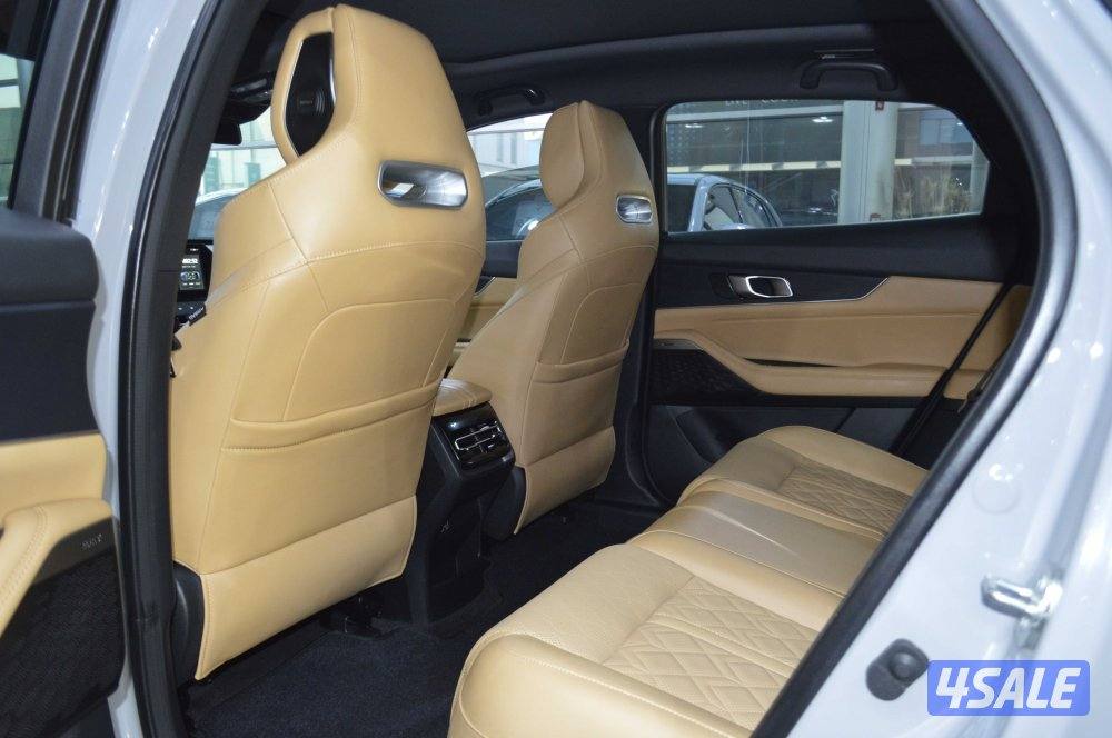 Changan UNI-K 2024 – Full Option (Low Mileage, Excellent Condition)10