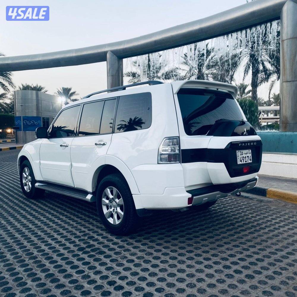 للبيع باجيرو موديل 20195