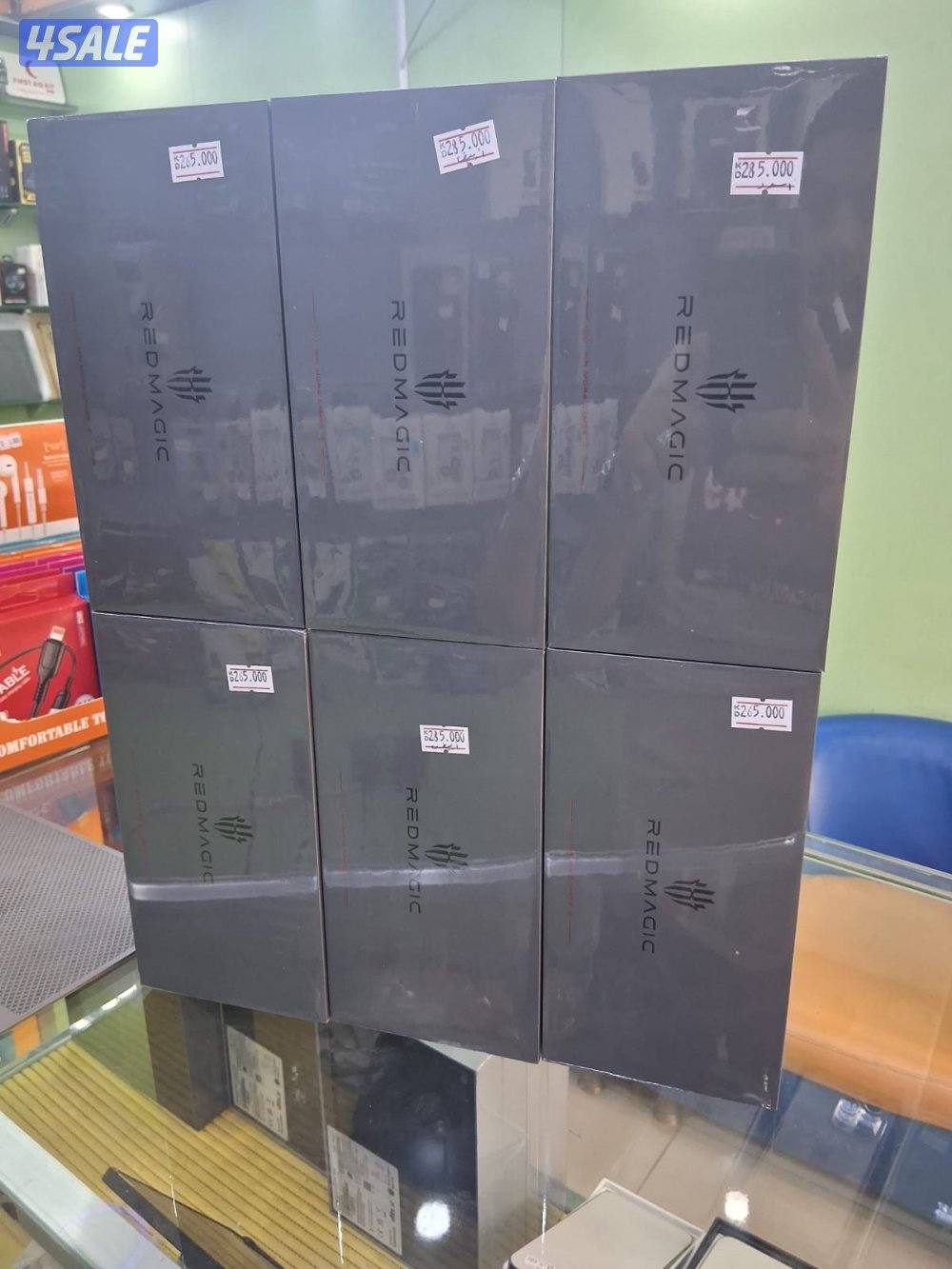 ريد ماجيك ١١ برو النسخه العالميه متوفر لدينا بسعر مميز0