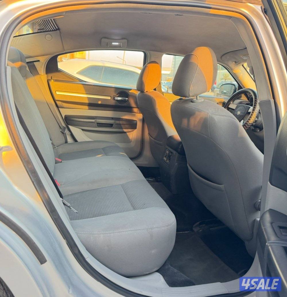 دودج تشارجر 2010 ٦ سلندر0