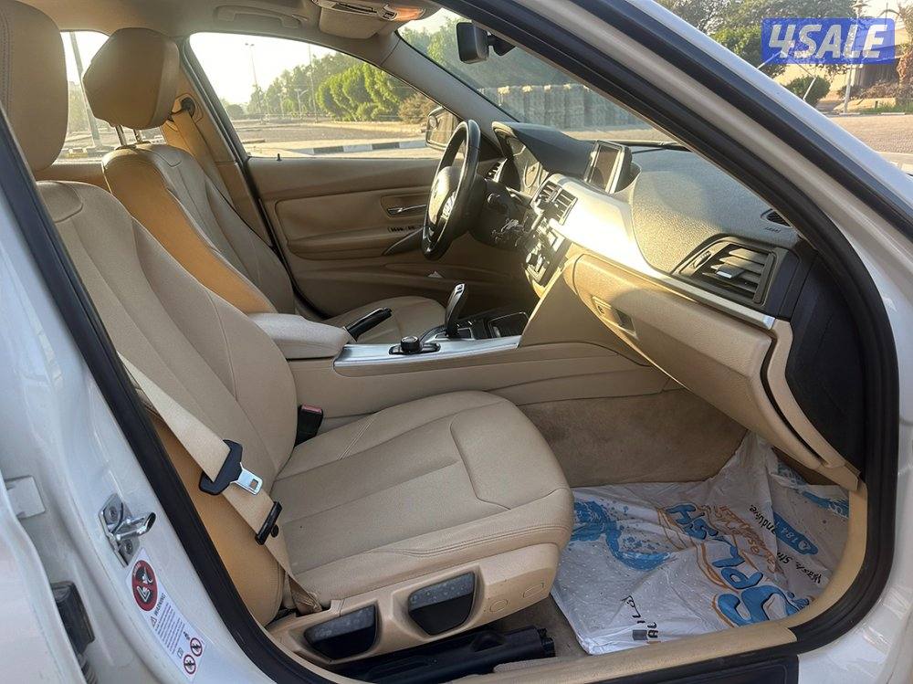 BMW 320i موديل 2012 ماشي 89الف فقط10