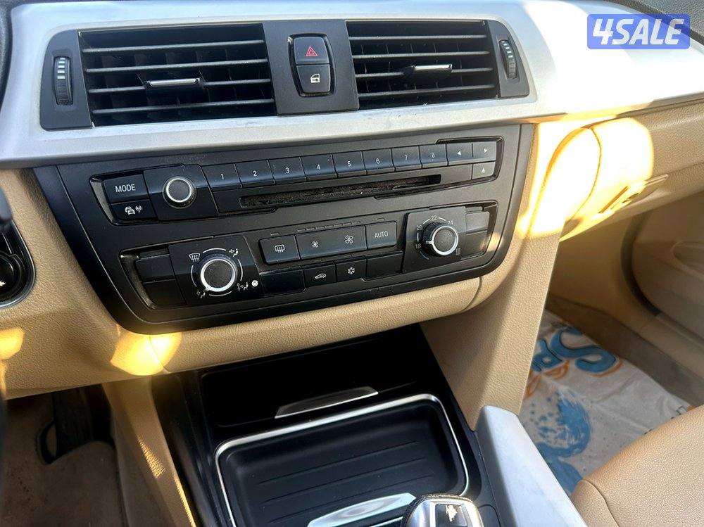 BMW 320i موديل 2012 ماشي 89الف فقط12