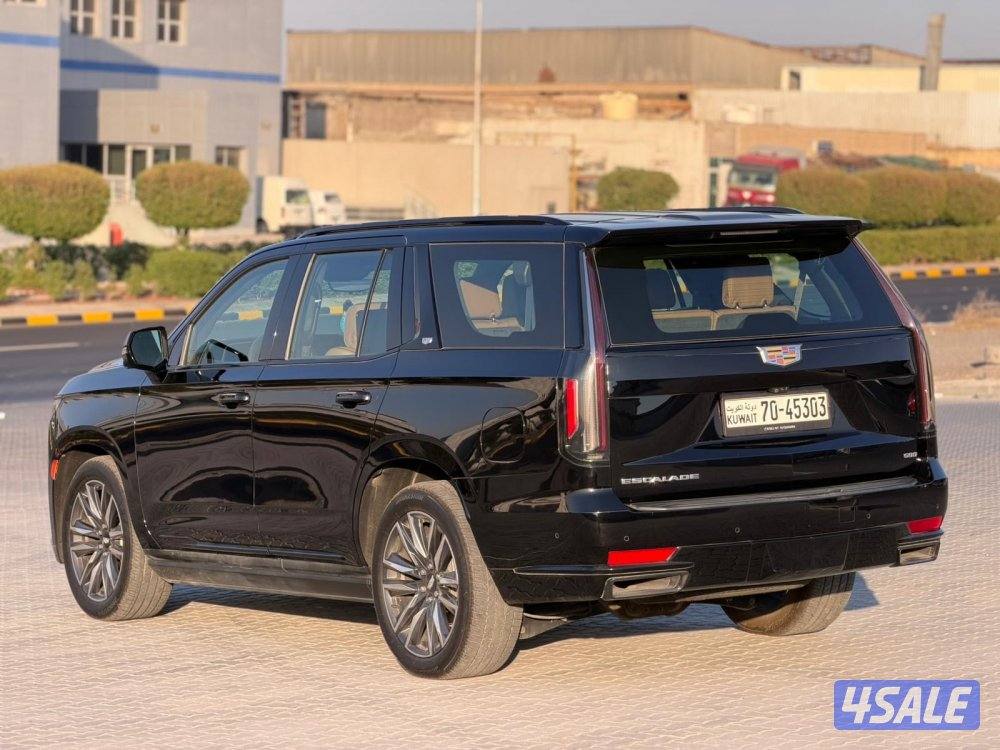 اسكاليد بلاتينيوم S سبورت 2023 وارد الوكالة صبغ الوكالة3