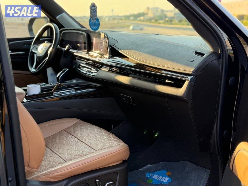 اسكاليد بلاتينيوم S سبورت 2023 وارد الوكالة صبغ الوكالة7