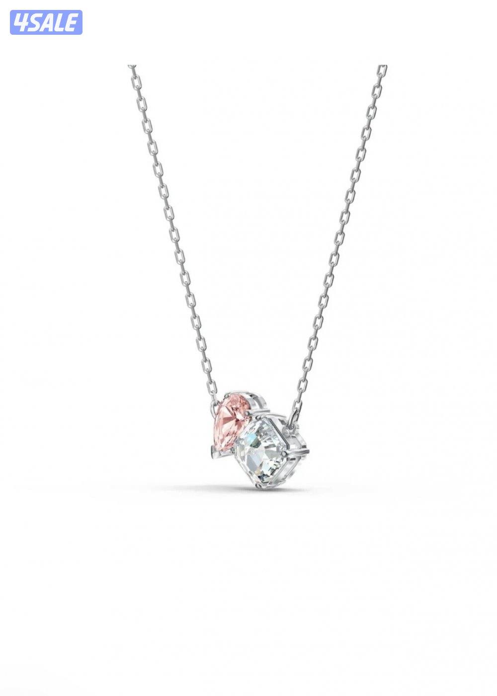 مجموعه اكسسورات من سوارفسكي اصلي 100/1004