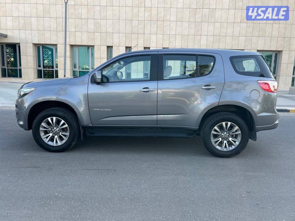 للبيع ترل بليزر 2018 ( شـرط الـفـحـص ) السيارة بحاله الوكاله3