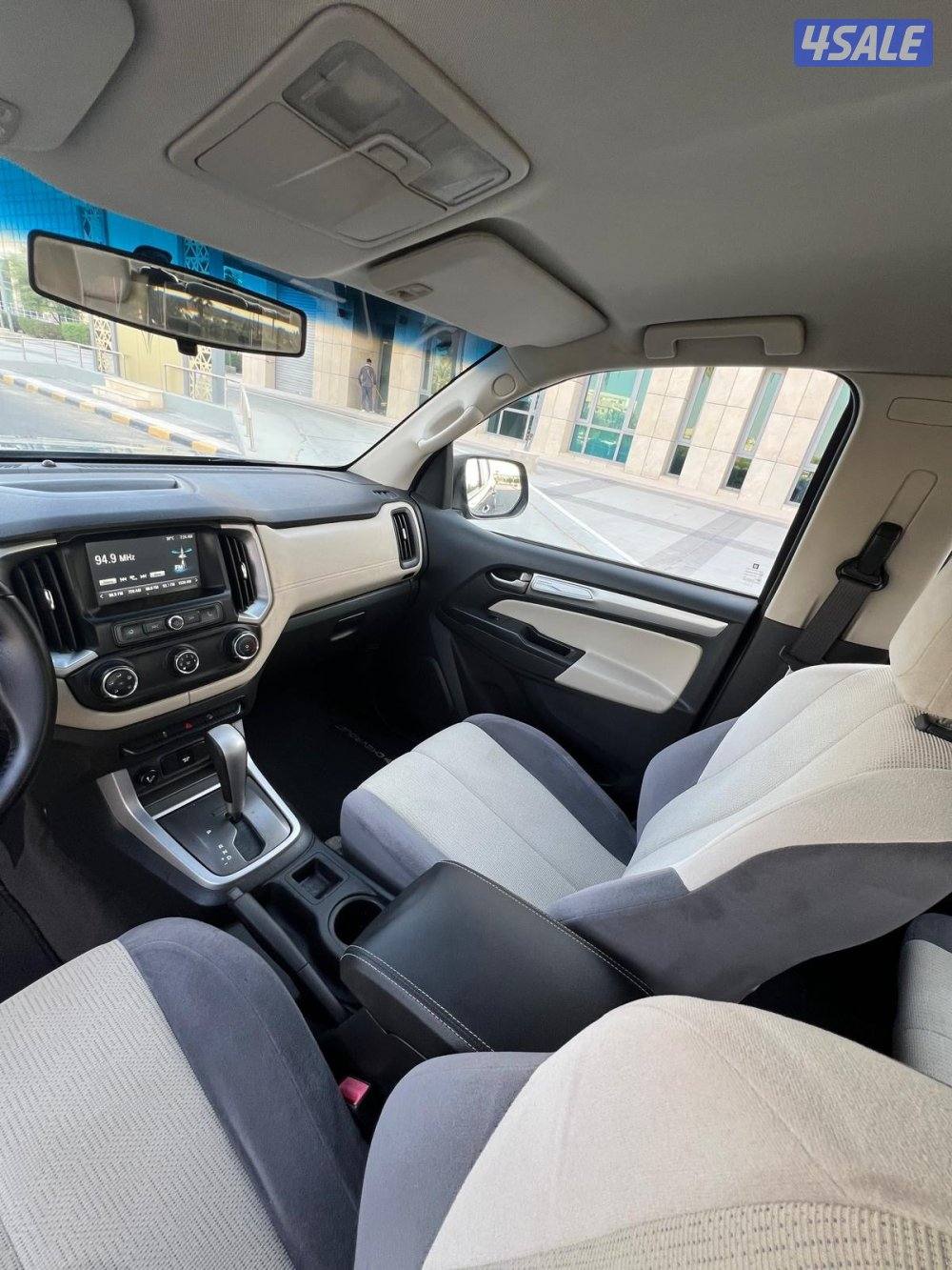 للبيع ترل بليزر 2018 ( شـرط الـفـحـص ) السيارة بحاله الوكاله8