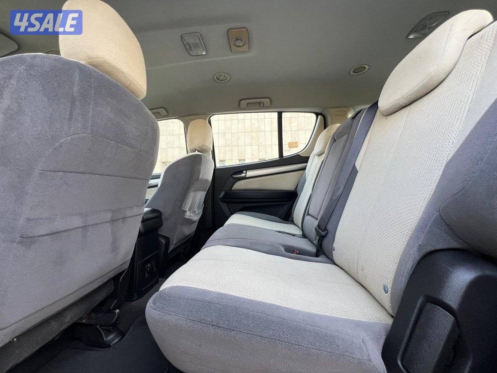 للبيع ترل بليزر 2018 ( شـرط الـفـحـص ) السيارة بحاله الوكاله10