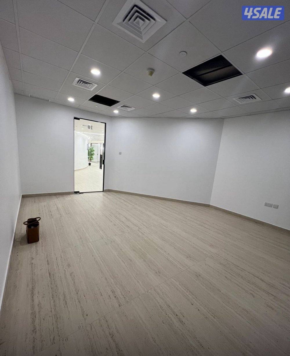 مكاتب برج التجاريه للايجار مساحات مختلفه اسعار الان اصبحت ممتازه فرصه0