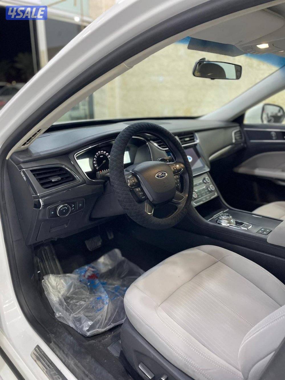 للبيع غورد توروس ٢٠٢٠3