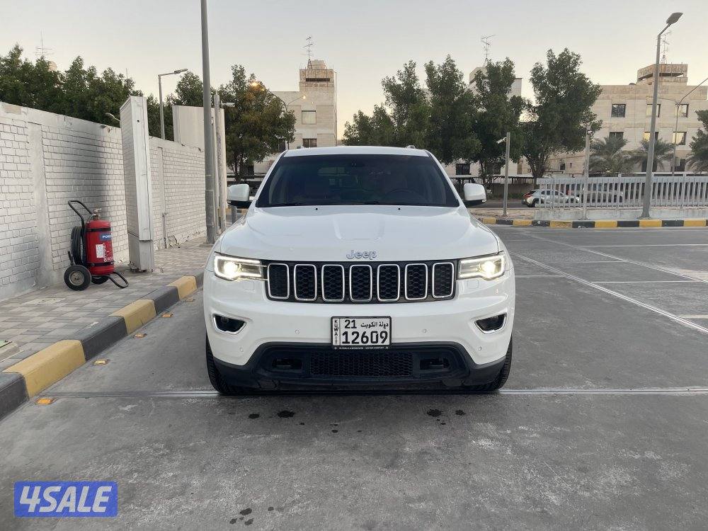 Jeep Grand Cherokee larido2
