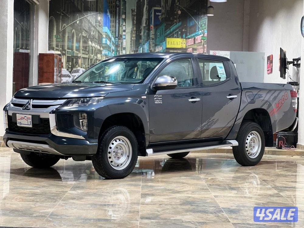 وانيت ميتسوبيشي L200 قير عادي دبل قير موديل 2022 ماشي 90 الف0
