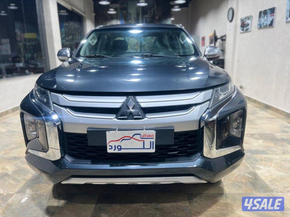 وانيت ميتسوبيشي L200 قير عادي دبل قير موديل 2022 ماشي 90 الف5