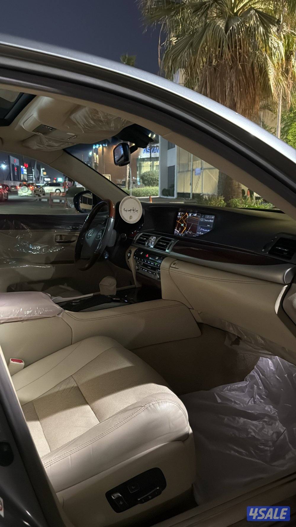 للبيع لكزس 2015 الساير نظيف5