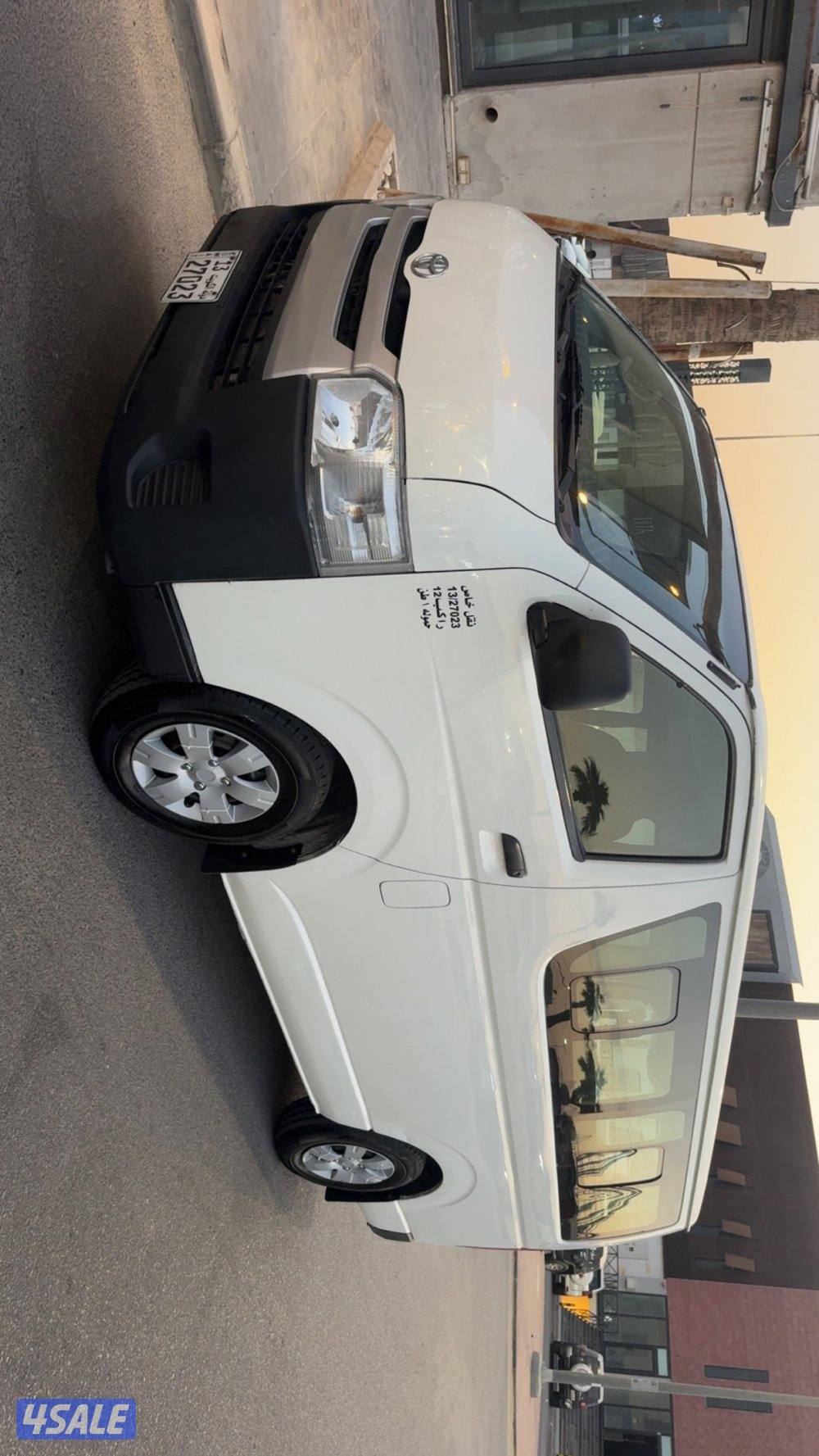 باص هياس 2015 بحالة نظيفة0