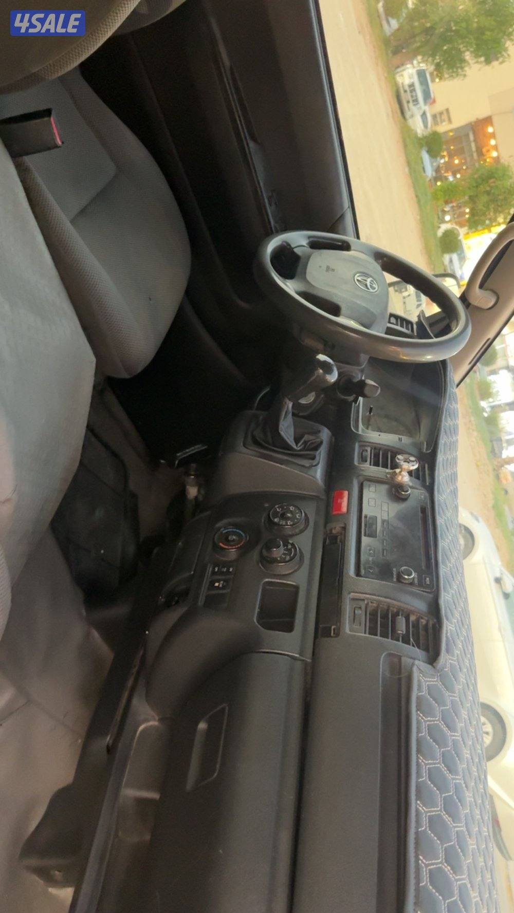 باص هياس 2015 بحالة نظيفة2