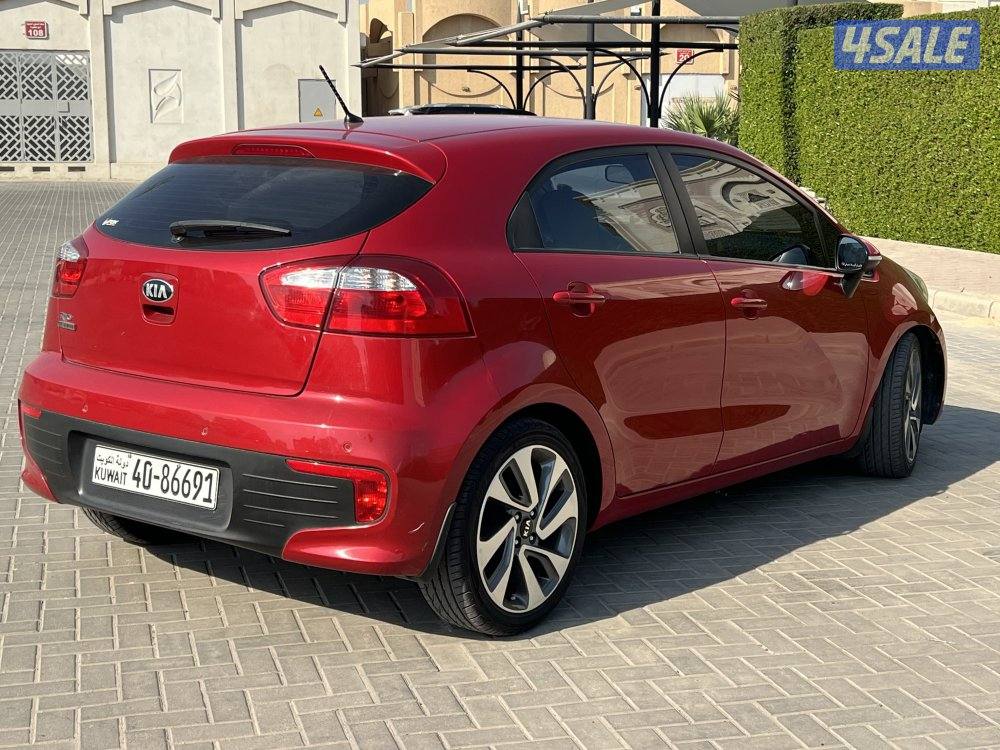 للبيع كيا ريو 2017 ماشي ٥٤ الف شرط الفحص صبغ الوكاله1