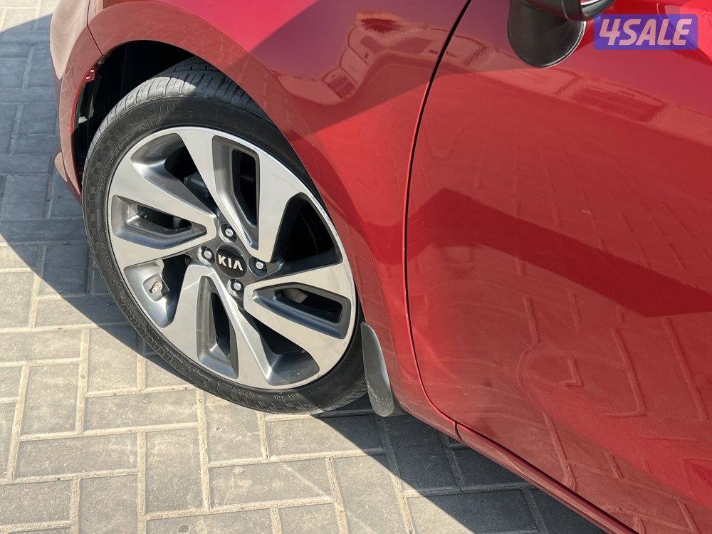 للبيع كيا ريو 2017 ماشي ٥٤ الف شرط الفحص صبغ الوكاله3