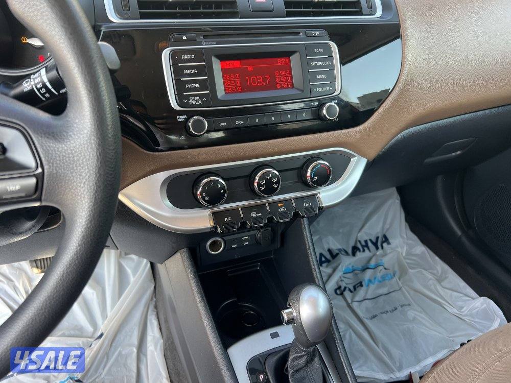 للبيع كيا ريو 2017 ماشي ٥٤ الف شرط الفحص صبغ الوكاله6