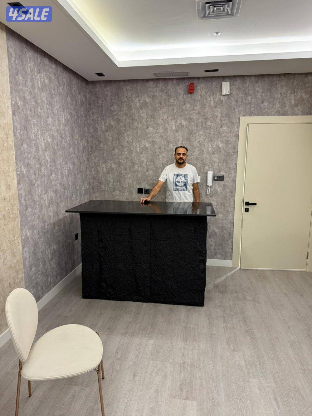 ابواحمد لعمل جميع انواع الديكورات الخشبية والاصباغ8