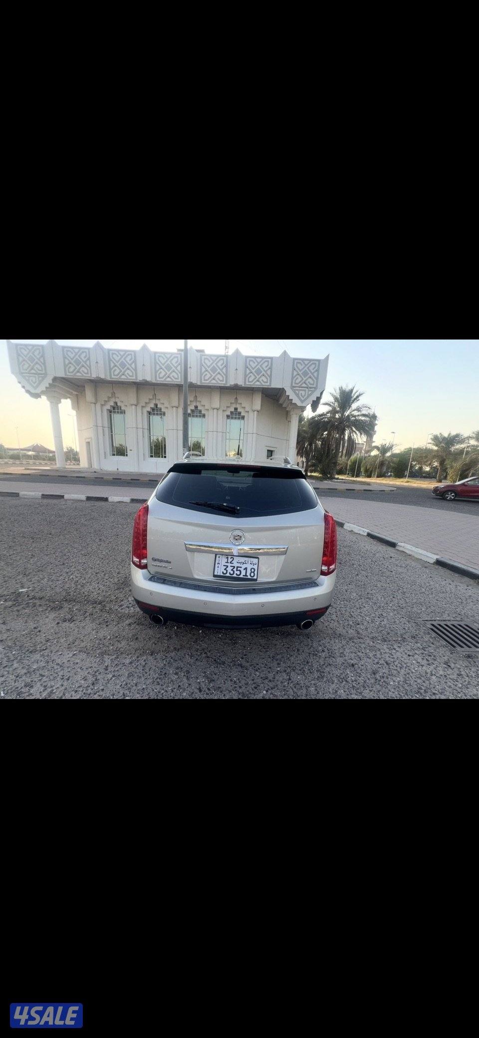 كاديلاك جيب STX  موديل 2013 بحاله ممتازه7