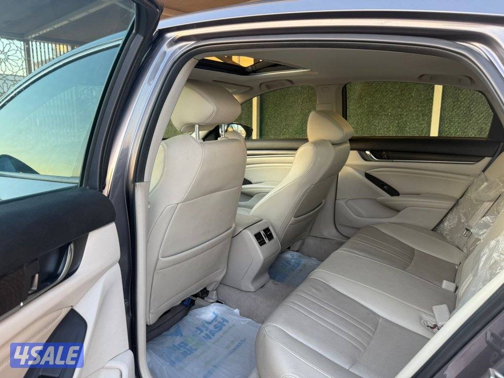 للبيع هوندا اكورد 2019 وارد الوكاله بحاله3