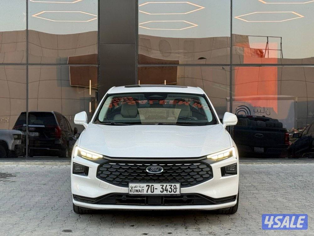 FORD TAURUS _ 2023 صبغ الوكالة2