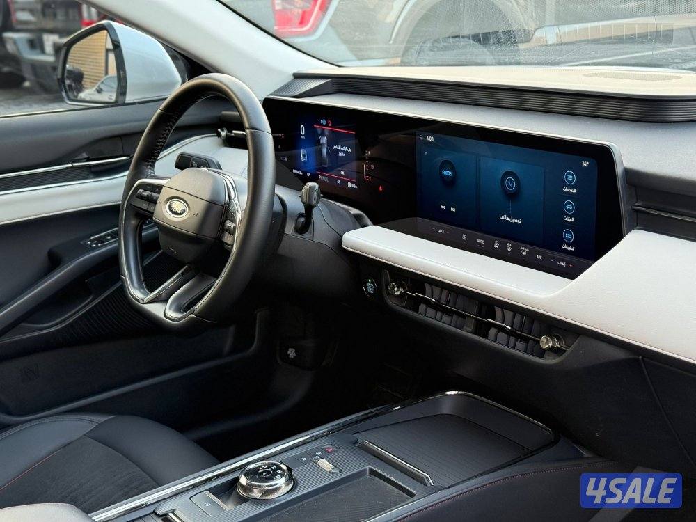 FORD TAURUS _ 2023 صبغ الوكالة7