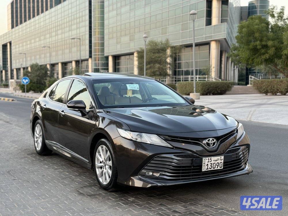 تويوتا كامري GLE موديل 2019 كامل المواصفات1