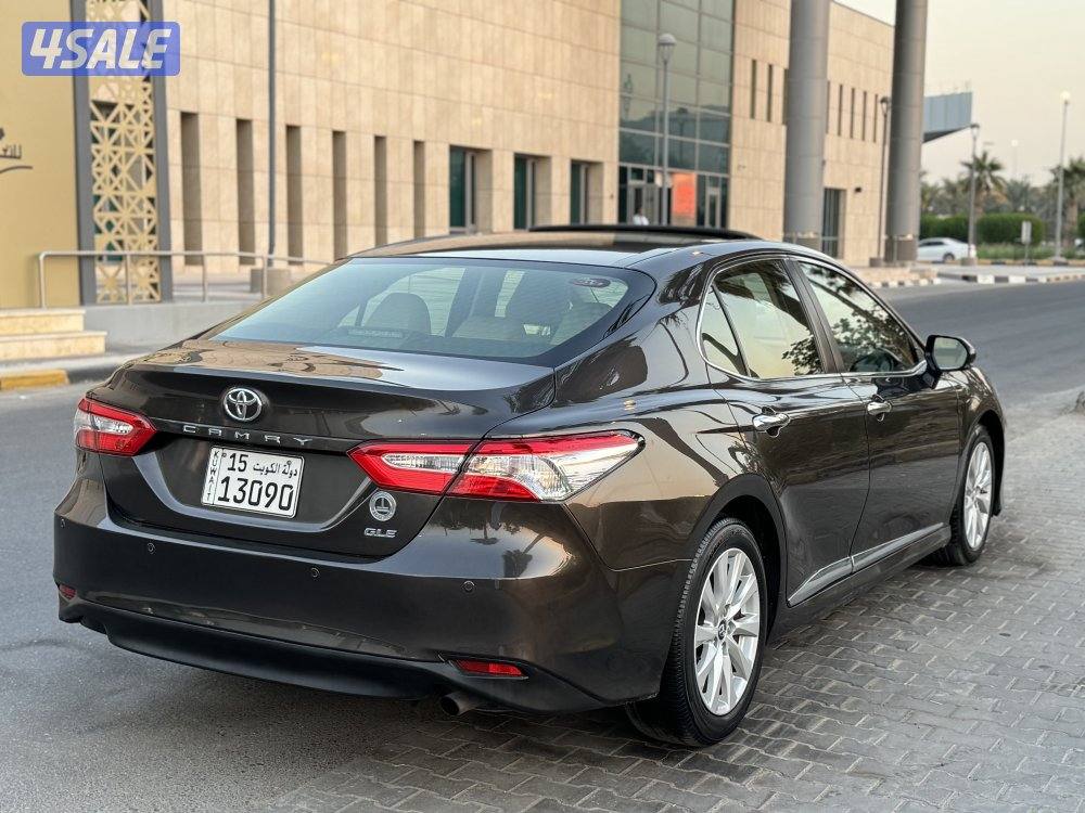 تويوتا كامري GLE موديل 2019 كامل المواصفات3
