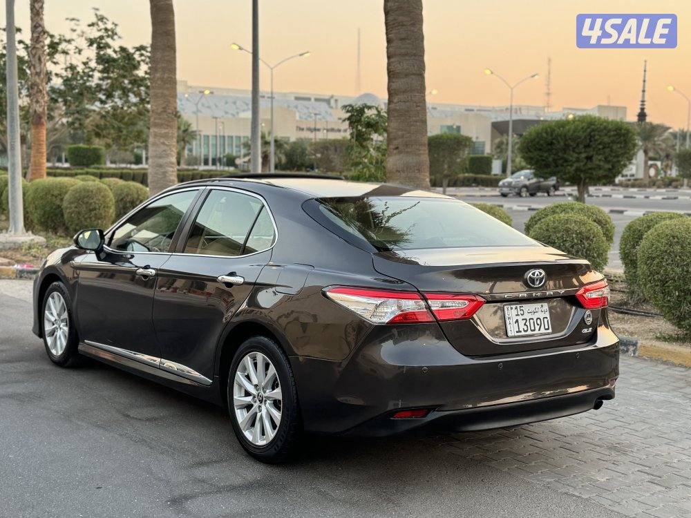 تويوتا كامري GLE موديل 2019 كامل المواصفات5