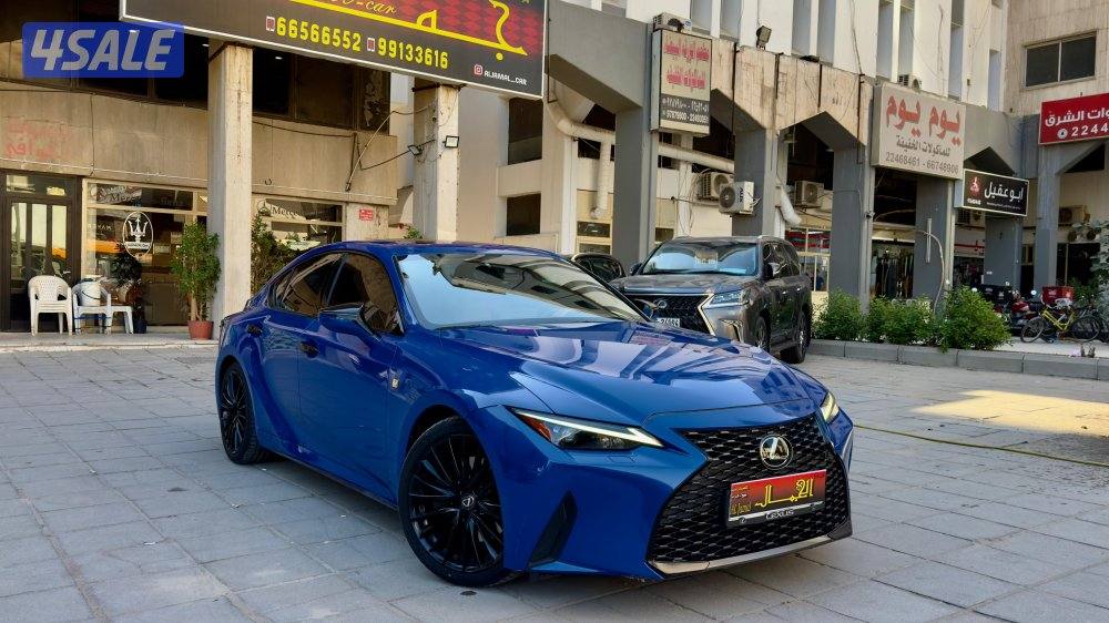 لكزس ìs300/ موديل 2021/ عداد 89 ألف/ صبغ الوكالة2