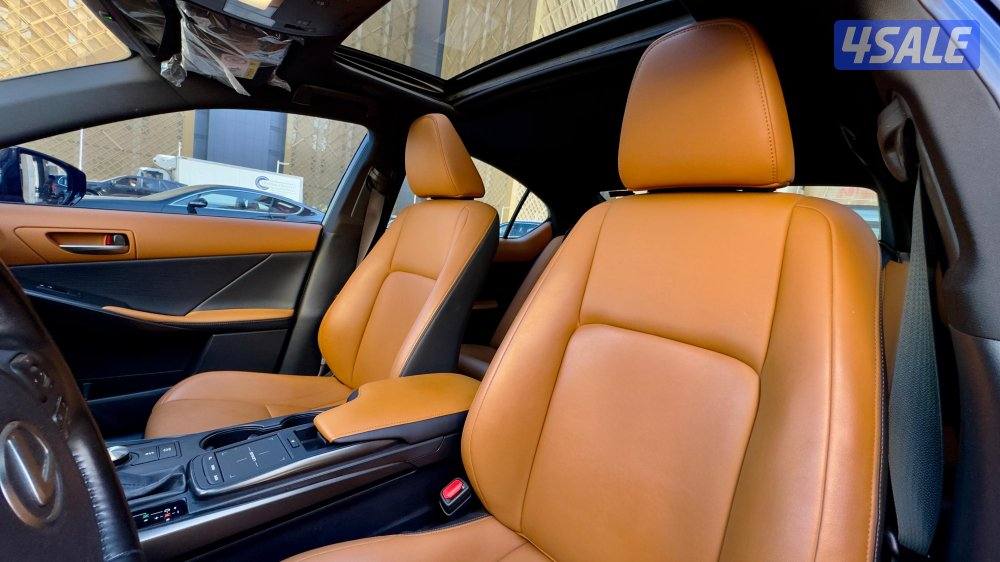 لكزس ìs300/ موديل 2021/ عداد 89 ألف/ صبغ الوكالة9