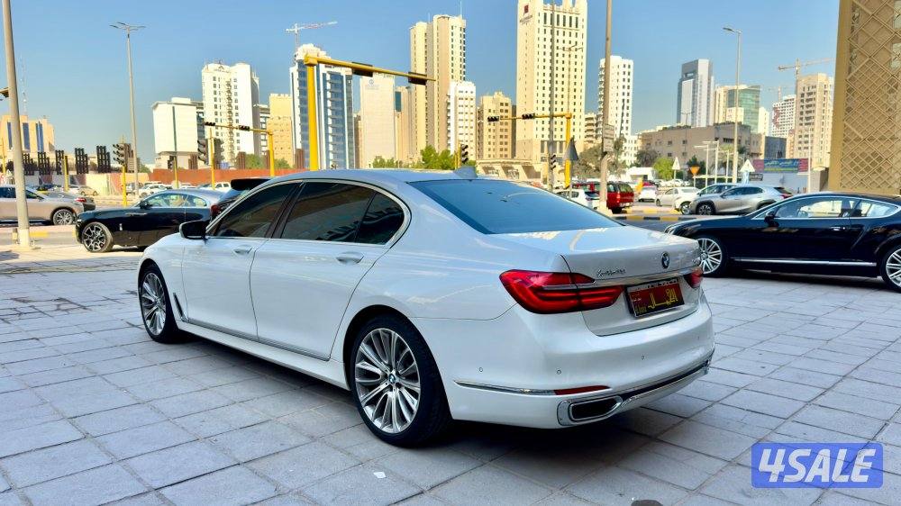 بي أم 740li/ موديل 2018/ عداد 174 ألف/ سيرفس الغانم5