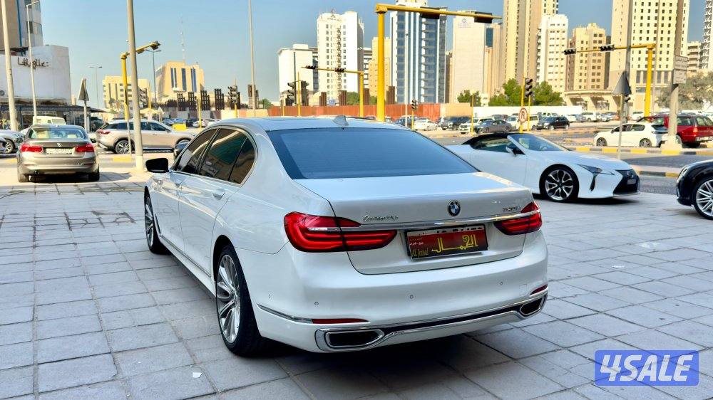 بي أم 740li/ موديل 2018/ عداد 174 ألف/ سيرفس الغانم6
