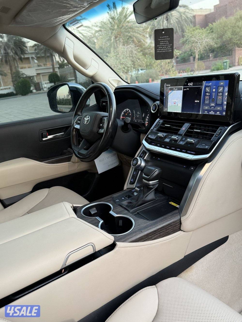 لاندكروزر vx 2022 صبغ الوكاله4