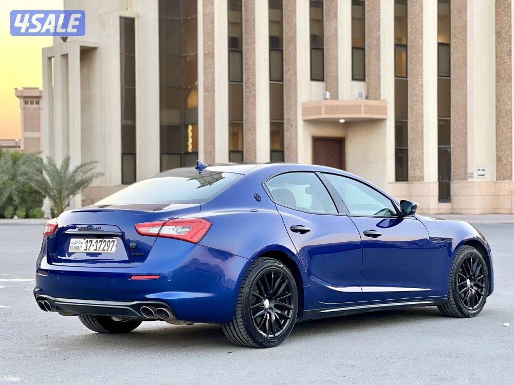 موديل ٢٠٢٠ بحالة ممتازه صبغ الوكالة عداد ٤٢ الف5