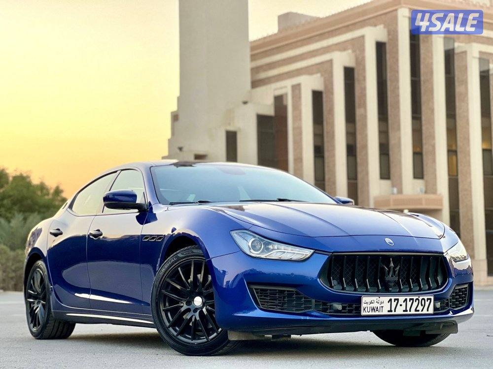 موديل ٢٠٢٠ بحالة ممتازه صبغ الوكالة عداد ٤٢ الف9