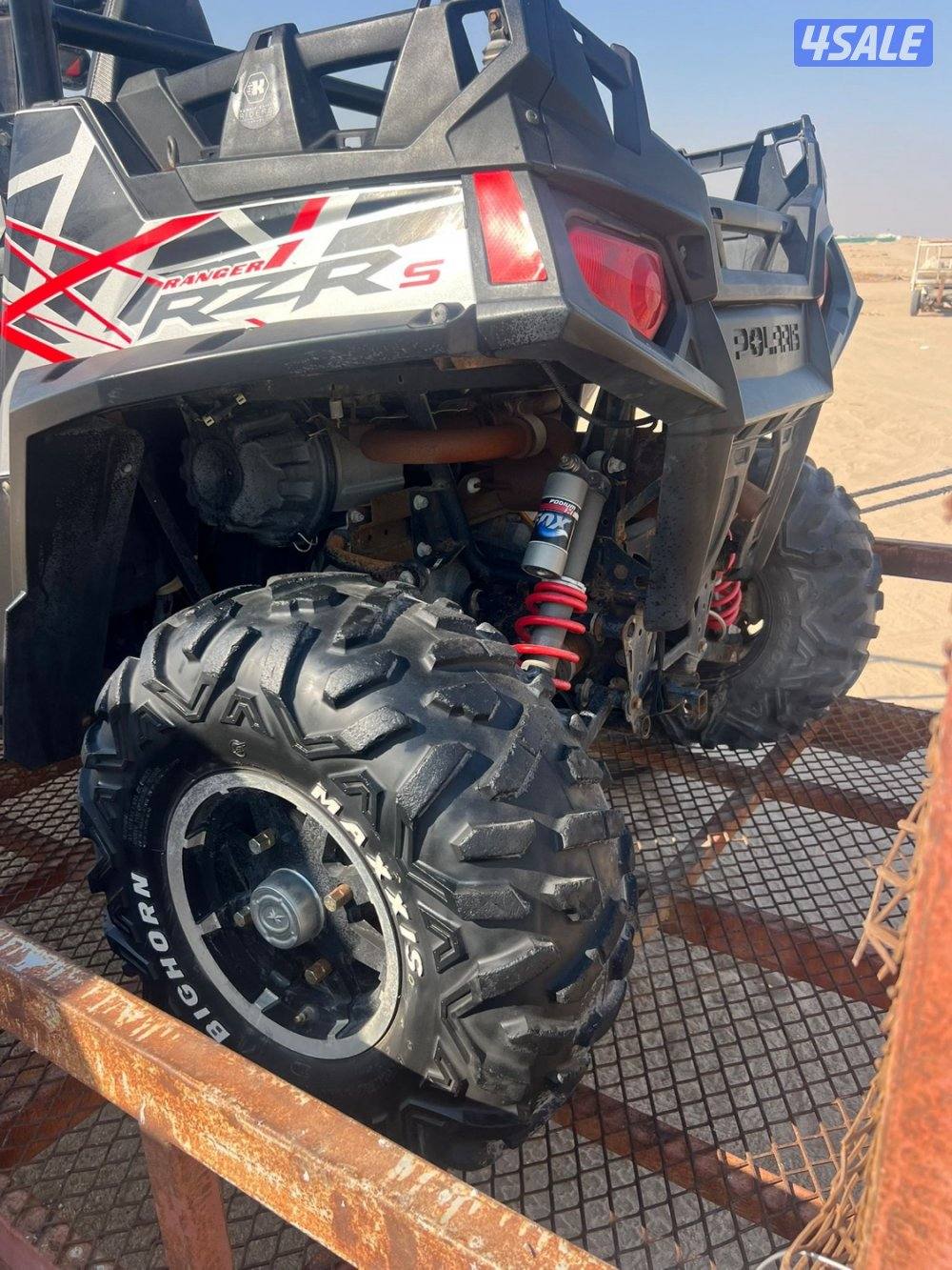 للبييع سيار بلوريس الحجم 8001