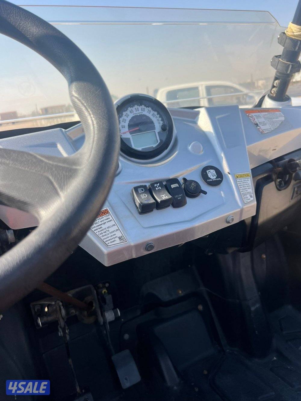 للبييع سيار بلوريس الحجم 8006