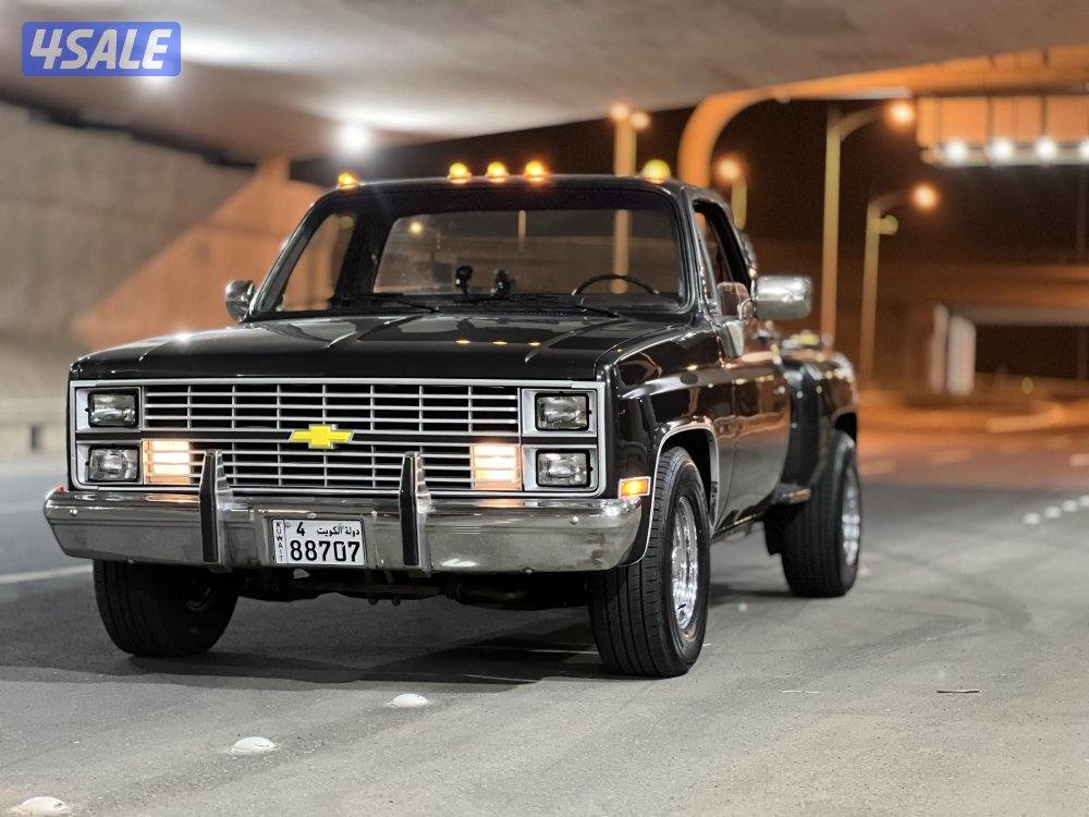 للبيع وانيت شفر ١٩٨٤ قير عادي مكينه ٣٥٠1