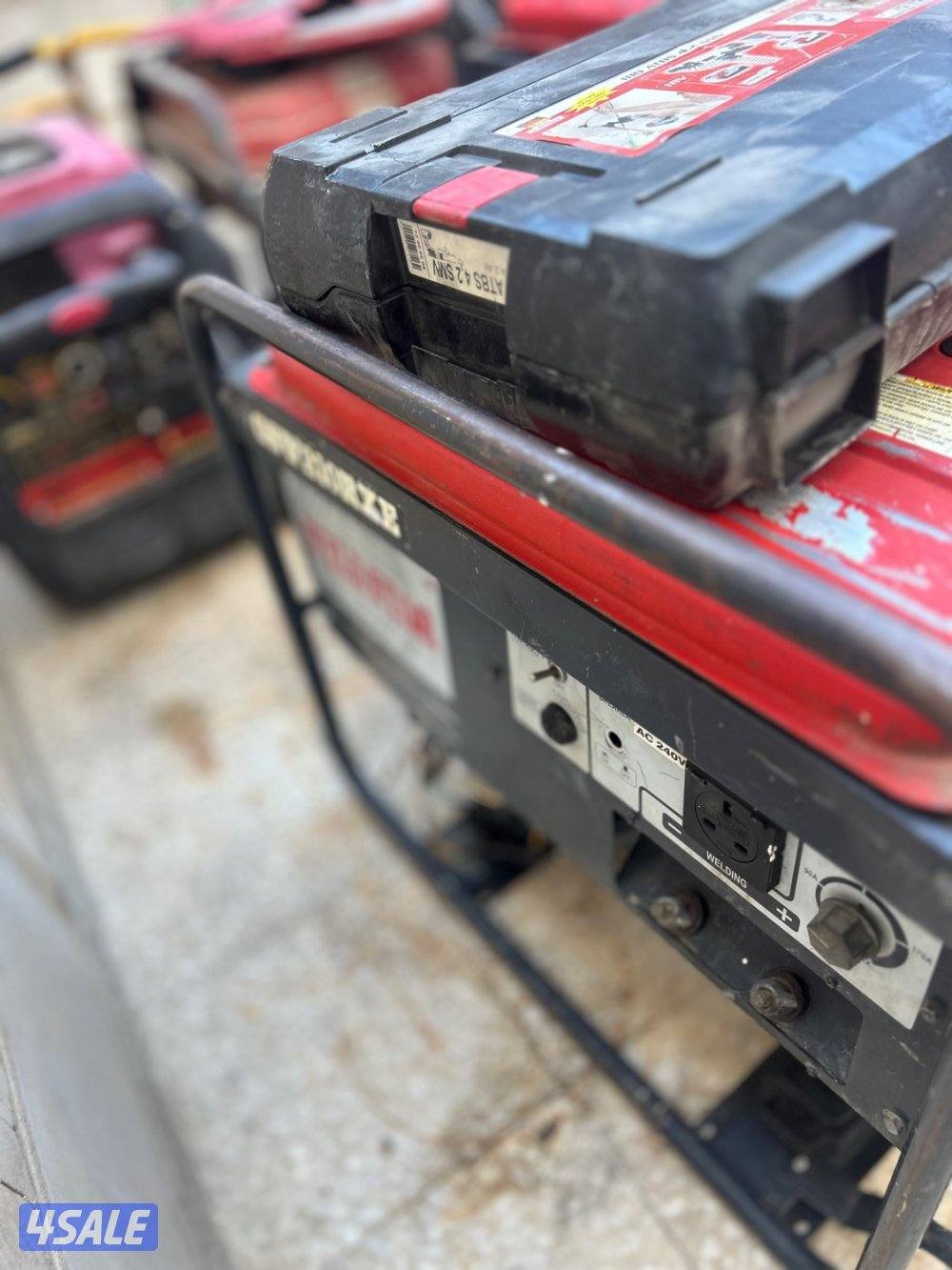 للبيع مكينة لحيم بنزين روبن فيها صرفيه0