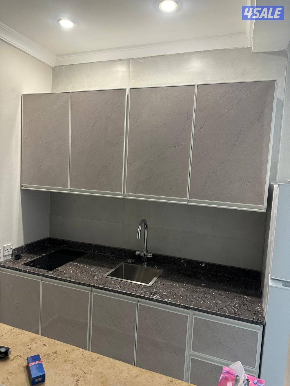 فني المنيوم6