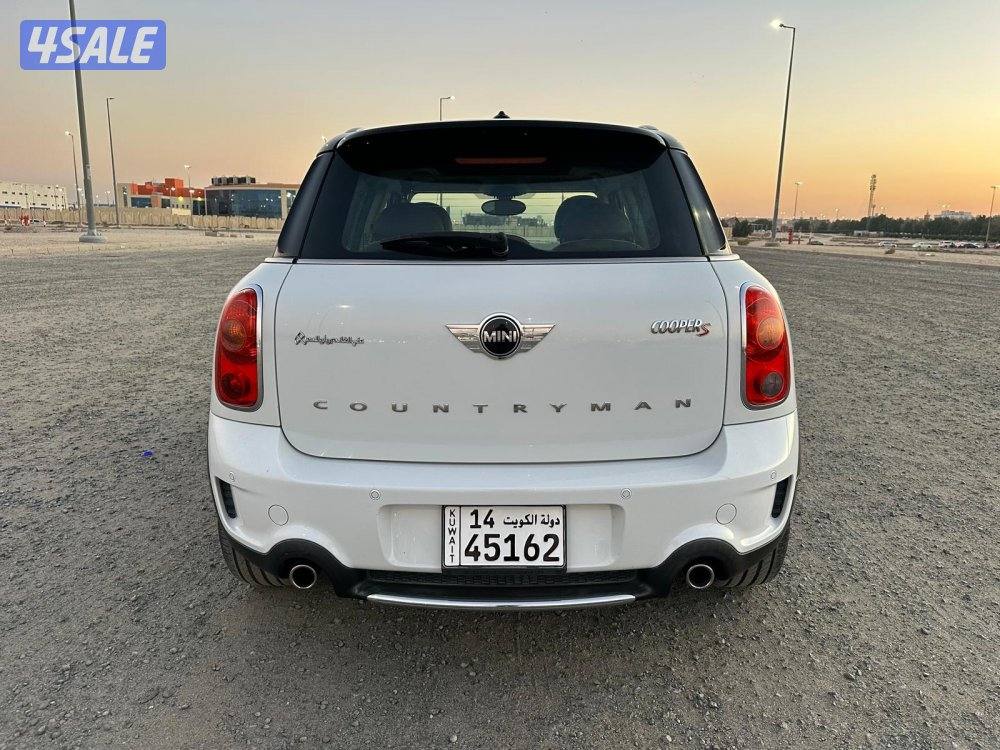 ميني كانتري مان S موديل  ٢٠١٦ بحالة الوكالة ماشي ٨٠ الف1