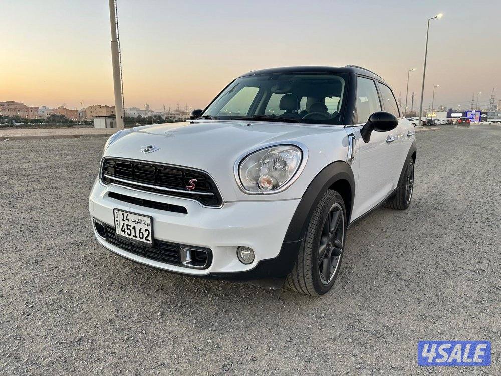 ميني كانتري مان S موديل  ٢٠١٦ بحالة الوكالة ماشي ٨٠ الف6
