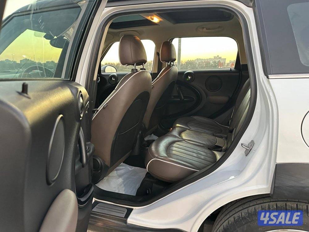 ميني كانتري مان S موديل  ٢٠١٦ بحالة الوكالة ماشي ٨٠ الف7