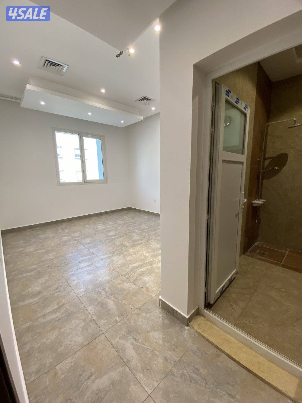 للإيجار دور اول راقي بجابر الاحمد ق٥3